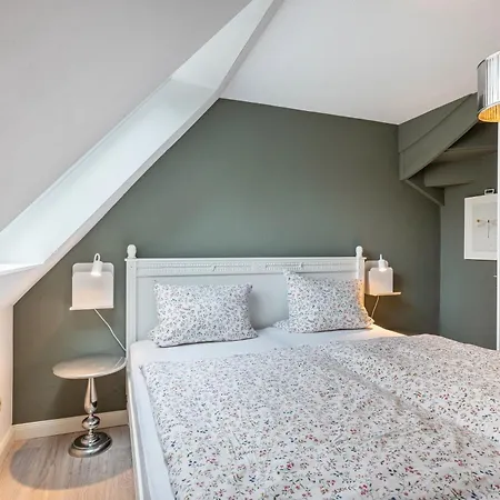 Kurparkhaus 19c Wyk *