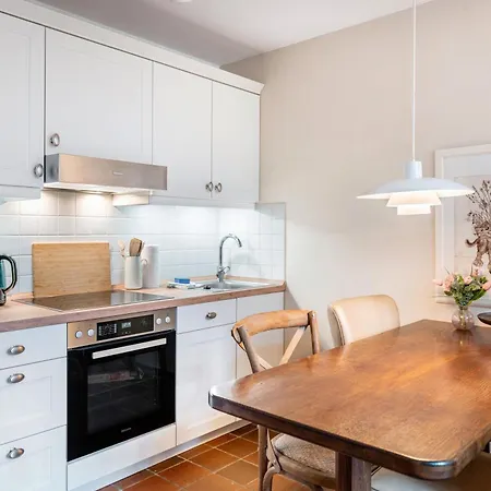 Kurparkhaus 19c Wyk Apartment